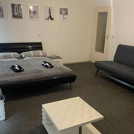 Ein helles und geräumiges Zimmer am Bremer Hauptbahnhof. Exterior foto