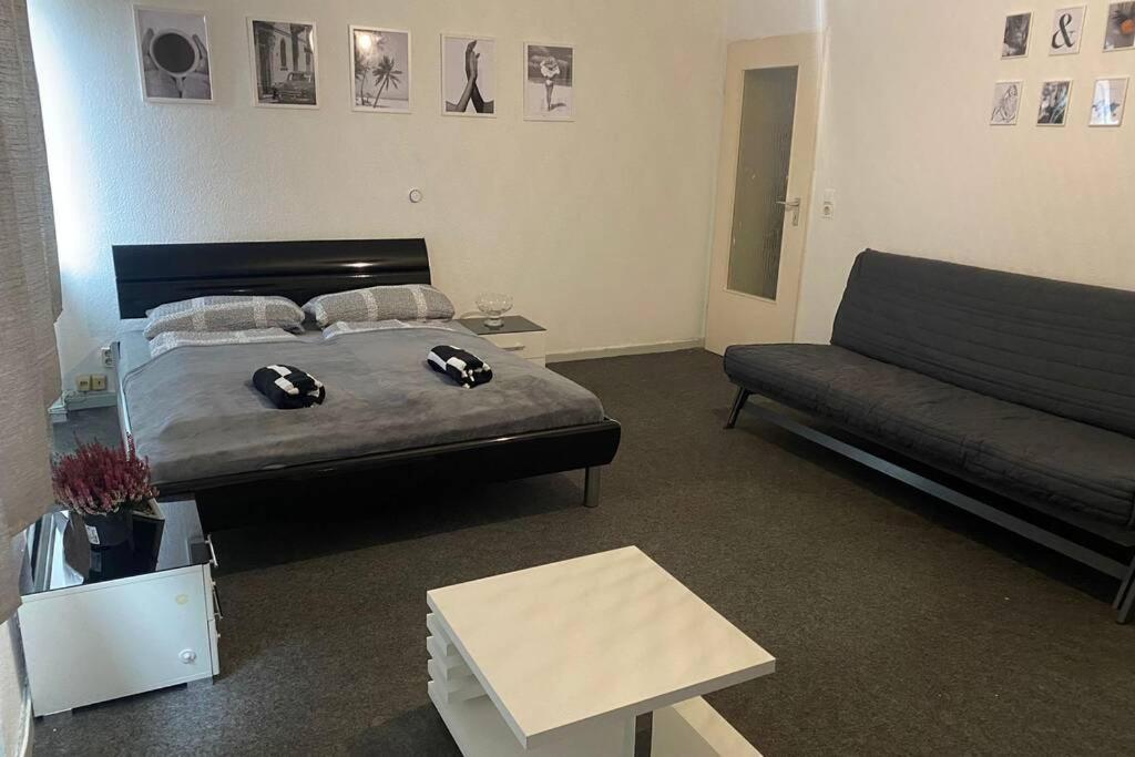 Ein helles und geräumiges Zimmer am Bremer Hauptbahnhof. Exterior foto